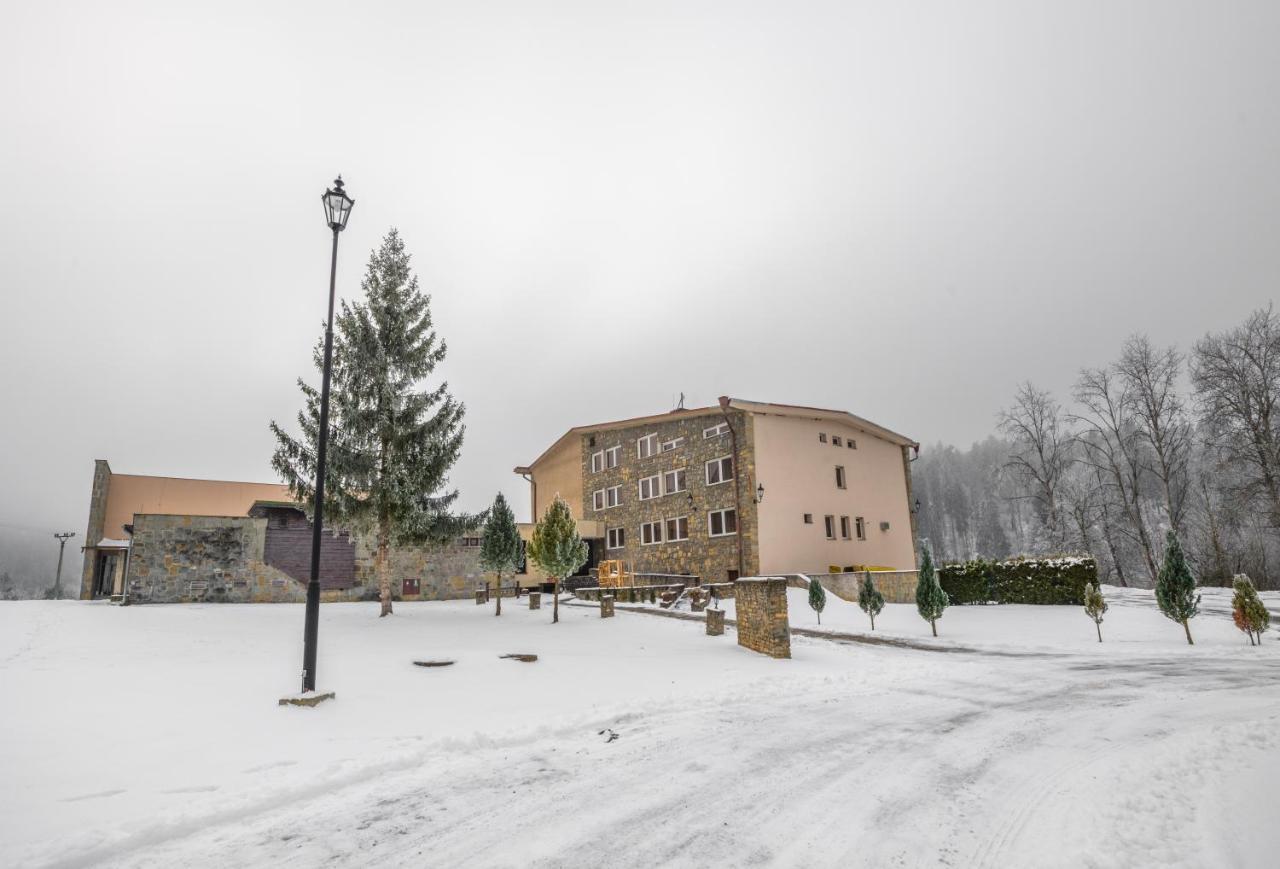 Grand Hotel Rooms Spišské Tomášovce Bagian luar foto
