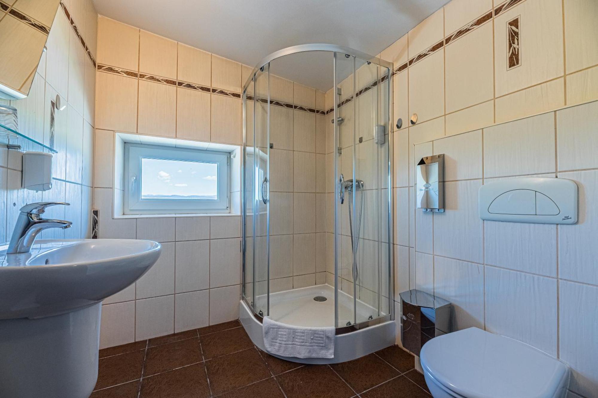 Grand Hotel Rooms Spišské Tomášovce Bagian luar foto